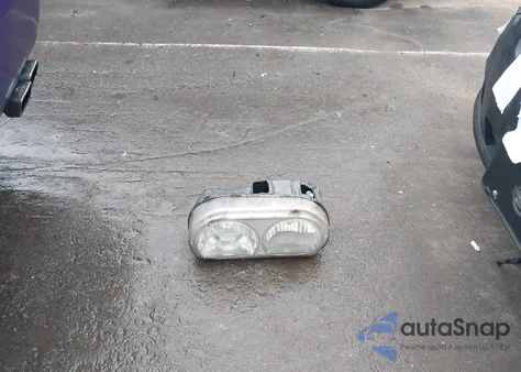 2010 Dodge Challenger R/T z USA, uszkodzony, nr VIN 2B3CJ5DT3AH175322